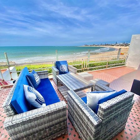 Splendid Beachfront Villa In Sidi Bouzid Beach With Pool Douar Ourlali Exteriör bild